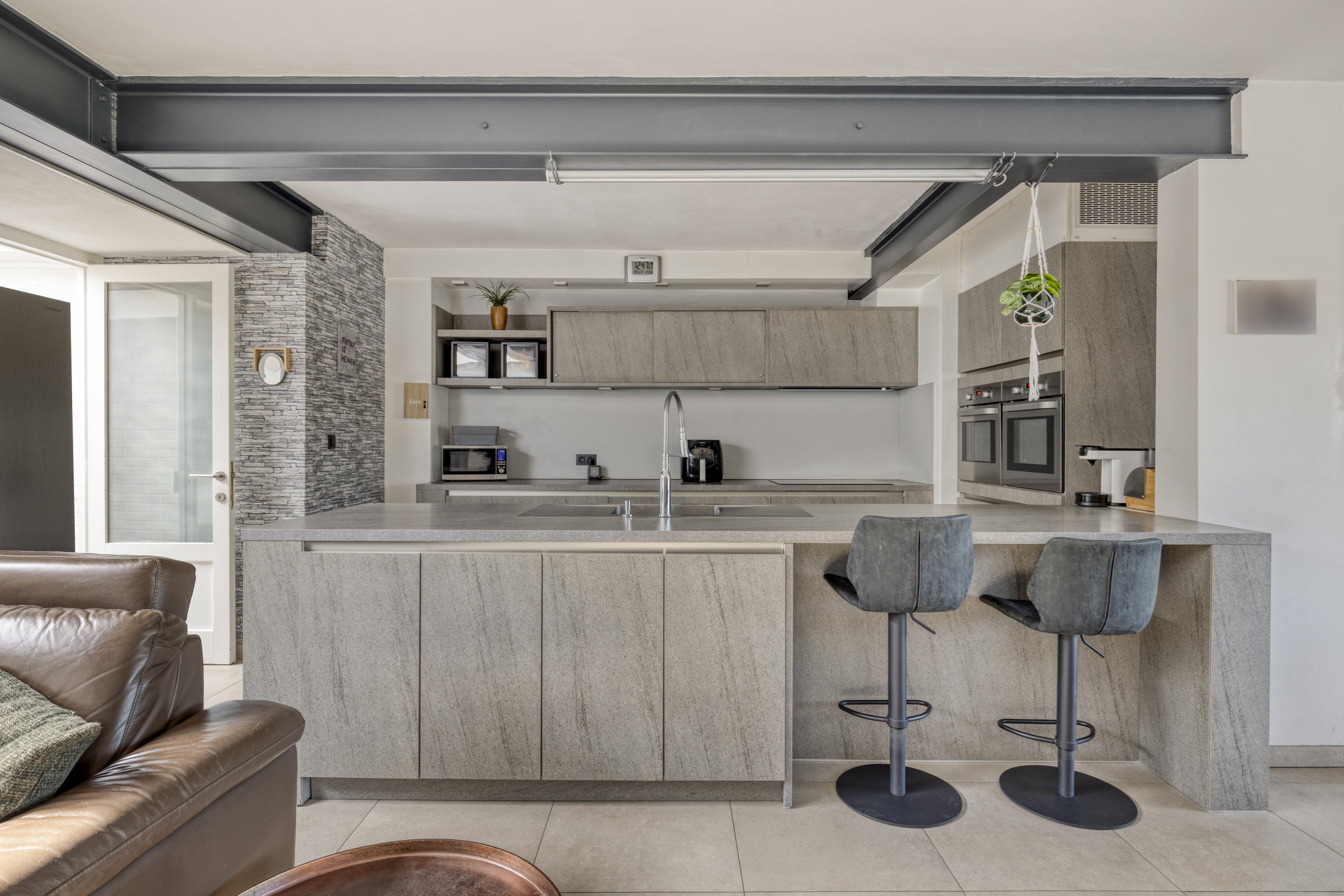 Handelspand met ruime woonst in Waregem - foto 4