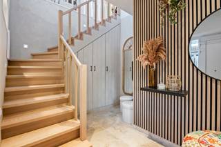 In een rustige, kindvriendelijke wijk van Gooreind bevindt zich deze prachtige gezinswoning op een perceel van ca. 600 m². Tussen 2021 en 2025 werd...