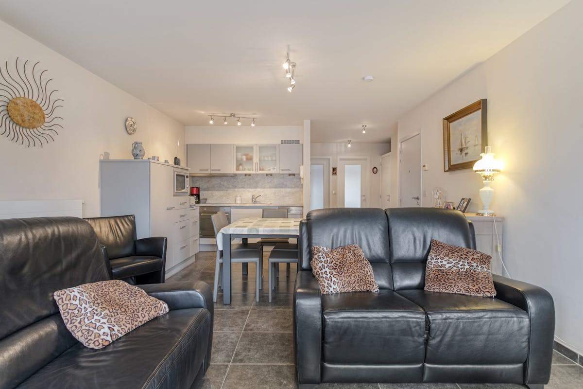 Instapklaar 2-slaapkamerappartement in centrum Merelbeke - foto 4