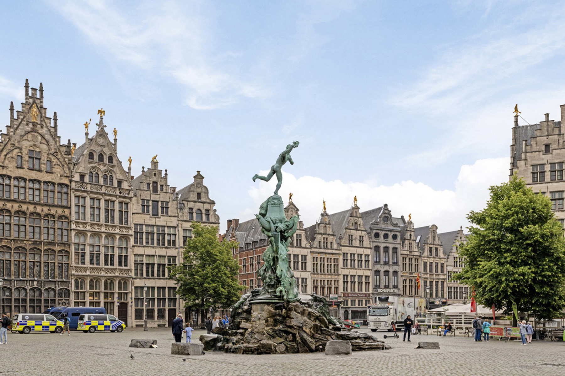 House for sale in Antwerp with 3 bedrooms - photo 3