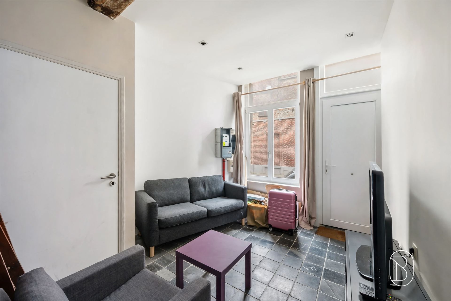 Charmante woning met 4 slaapkamers in centrum van Doornik - foto 3