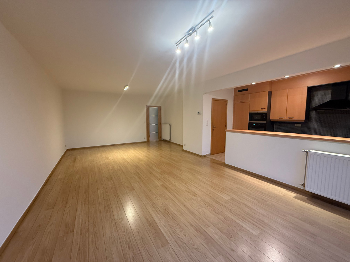 Gezellig appartement op de tweede verdieping - foto 3