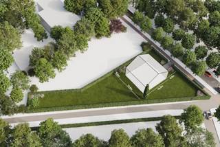 <p>Prachtig stuk bouwgrond (Betreffende lot 2 en 4 van totaal: 1.611m²) voor een <strong>open bebouwing</strong> in een groene omgeving nabij het centrum van Halle.<br /><br /><strong>Bijzonderheden:</strong><br />- Bouwrijp, alle nutsvoorzieningen werden reeds aangelegd en betaald;<br />- Grondafstand voor verkaveling werd reeds betaald;<br />- Het perceel heeft een breedte langs de voorzijde van 43m en een diepte van +-75m;<br />- Van de zijdelingse perceelsgrenzen moet er 5 meter en 6 meter (tuinzone) afstand gehouden worden;<br />- De maximale bouwdiepte bedraagt 17 meter;<br />- De maximale bouwbreedte bedraagt 25,95 meter;<br />- Voorgevel bouwlijn: 8 meter vanaf rooilijn;<br />- Kroonlijsthoogte 6,5 meter en nokhoogte maximaal 11 meter;<br />- <u>Maximaal bebouwbare grondoppervlakte van 250m²</u>;<br />- Bijgebouwen tot 40m² binnen de zone bijgebouwen;<br /><br /><strong>Contacteer Dewilde Vastgoed voor meer informatie en verdere bouwvoorschriften.</strong></p>