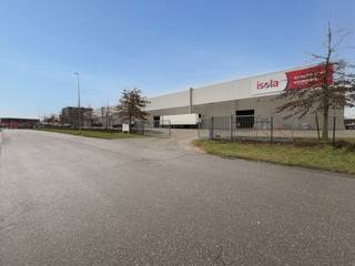 Te huur: 1260 m² magazijnruimte op toplocatie in Tongeren OostZoek je een ruime en strategisch gelegen magazijnruimte? Ontdek deze opslagruimte...
