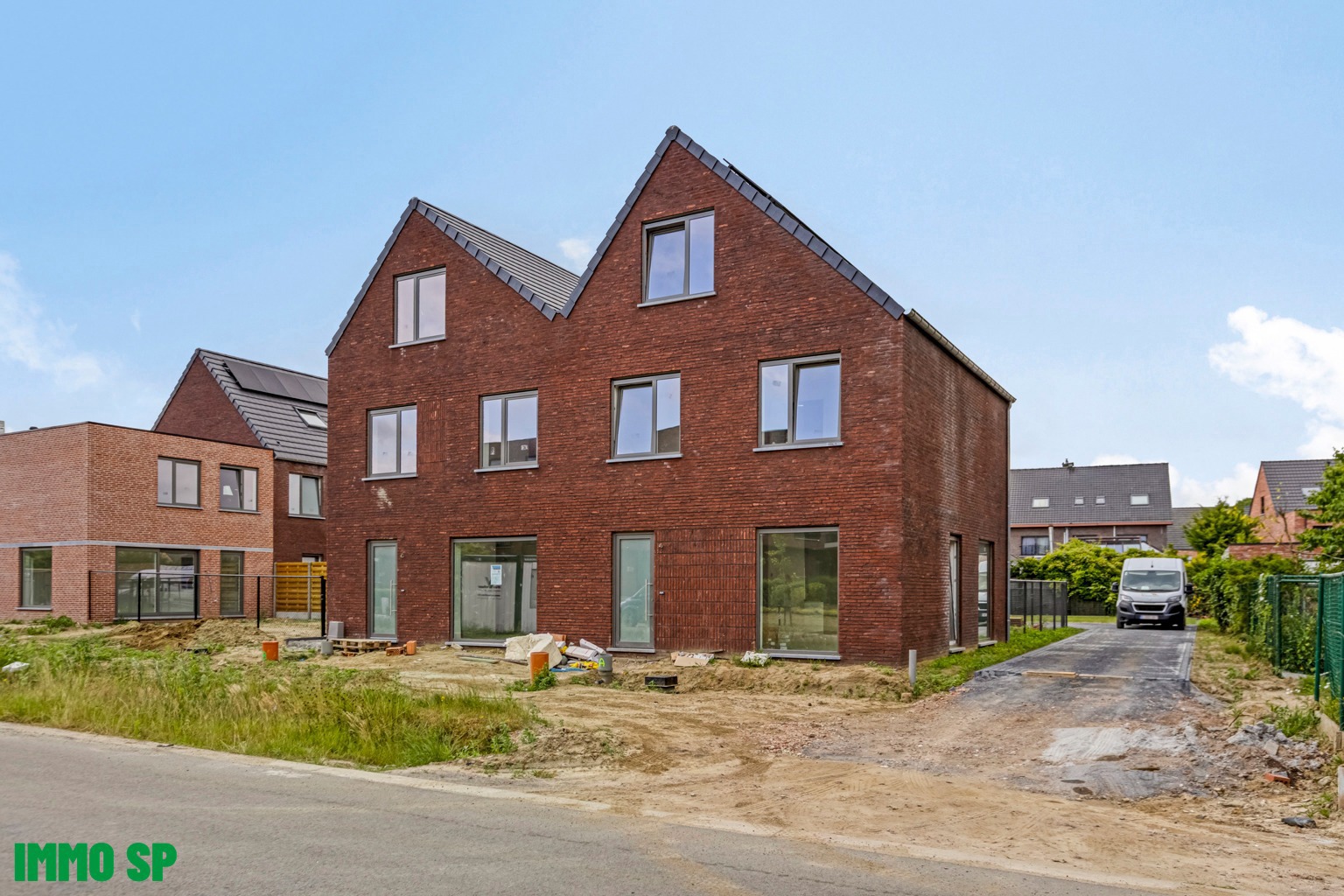 Uitzonderlijk gelegen nieuwbouwwoning te Grobbendonk - foto 2