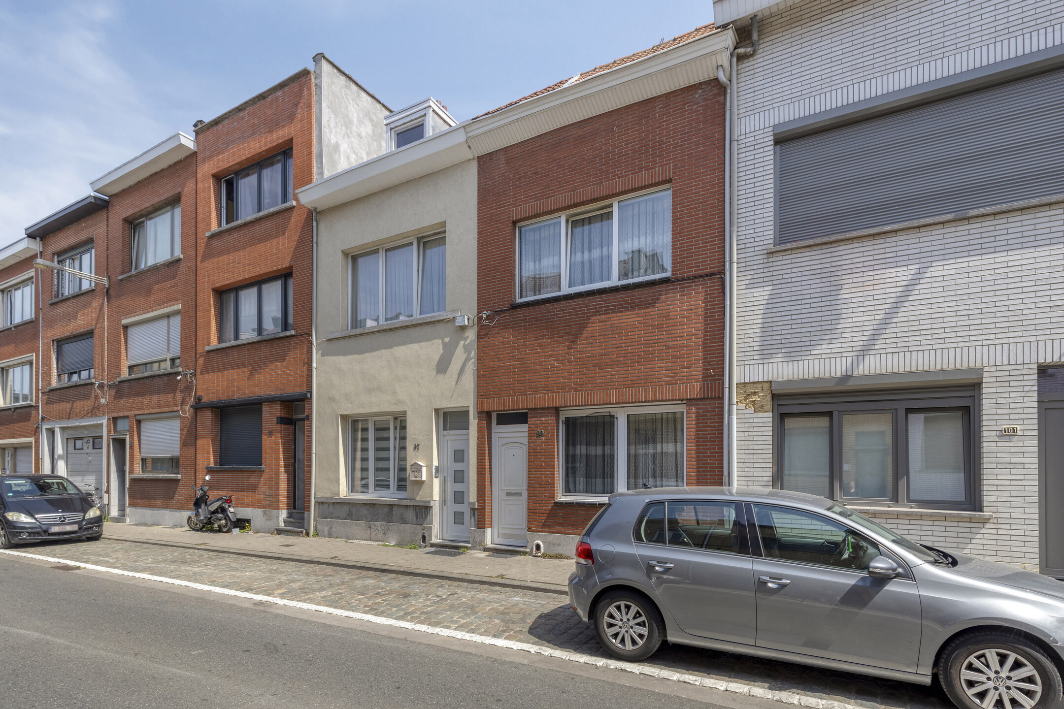 House for sale in Antwerp with 4 bedrooms - photo 1