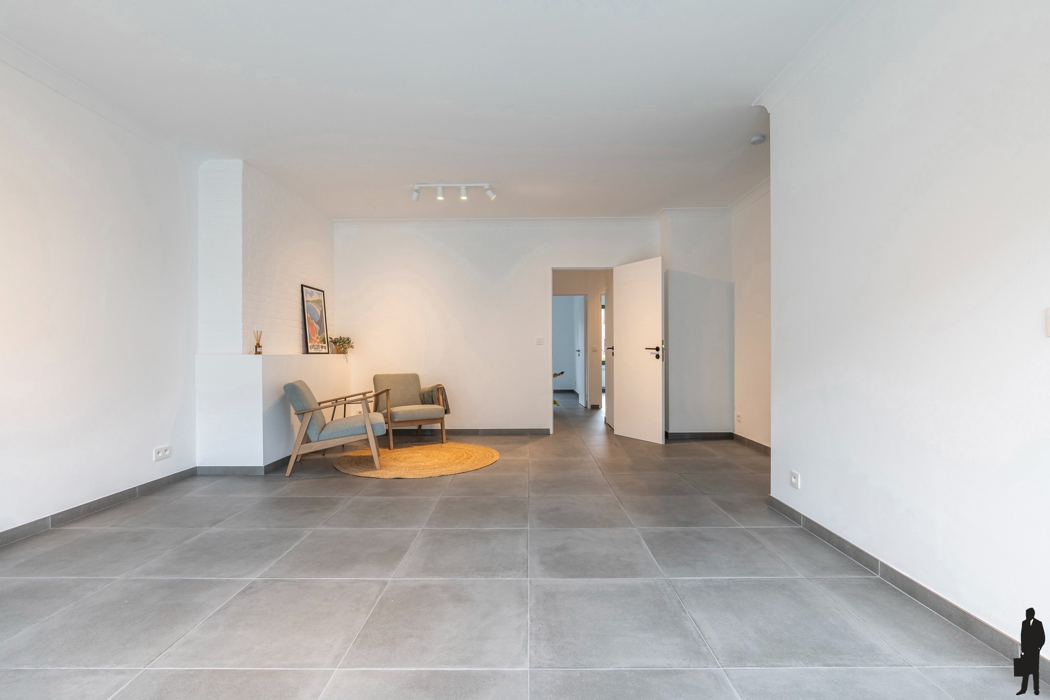 Lichtrijk gerenoveerd instapklaar appartement met 2 slpk - foto 3