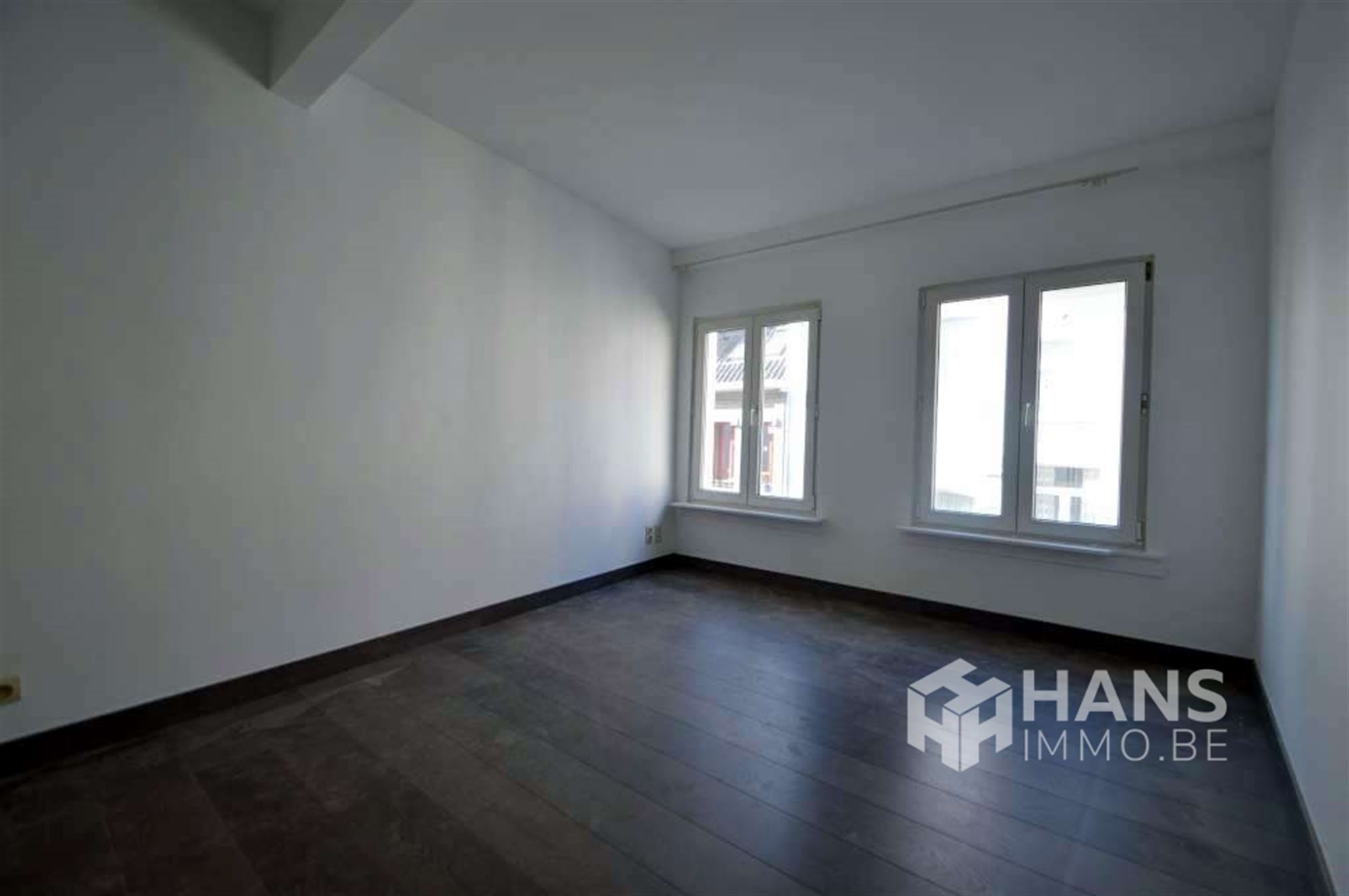 Gezellig duplex-appartement van 90 m² met 1 slaapkamer gelegen op de eerste verdieping. - foto 5