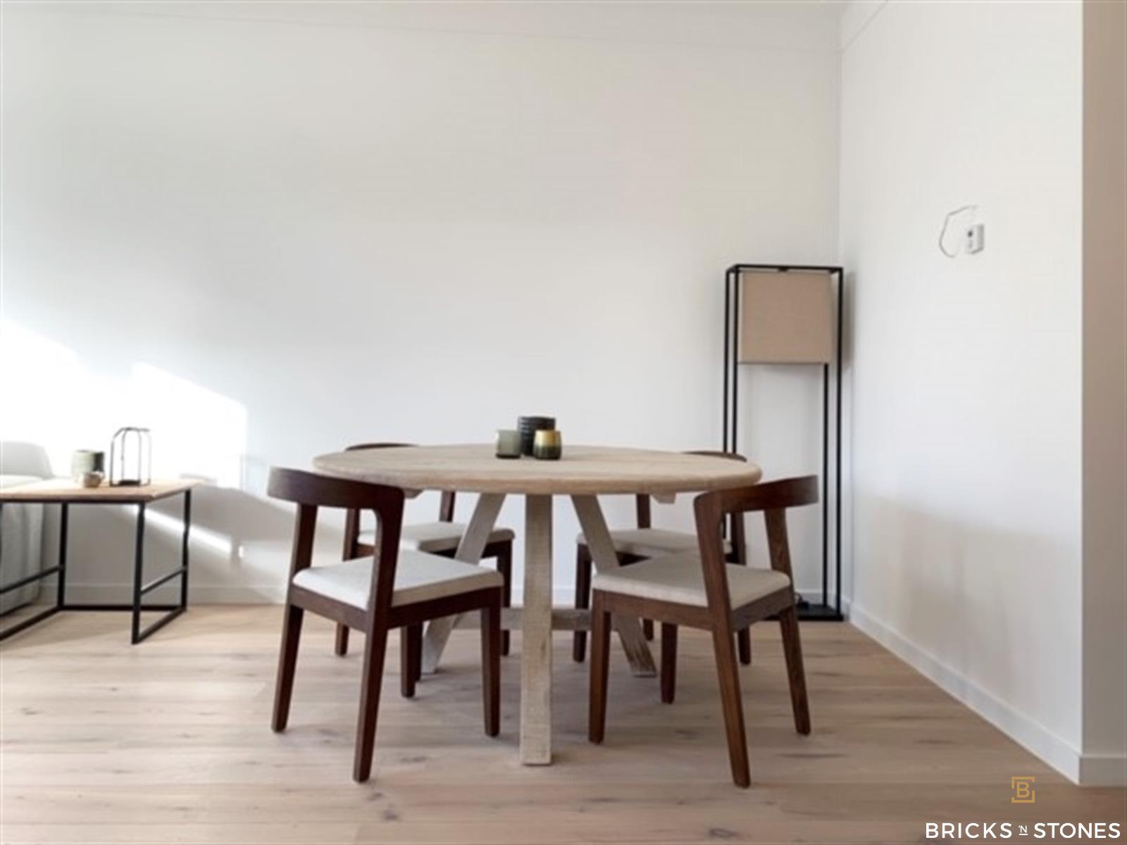 Vergund opbrengsteigendom : 3 app. en 1 polyvalente ruimte - foto 4