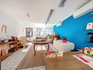 Grimbergen: handelspand te huur in het centrumDit handelspand in het hart van Grimbergen biedt een uitstekende locatie voor diverse commerciële...