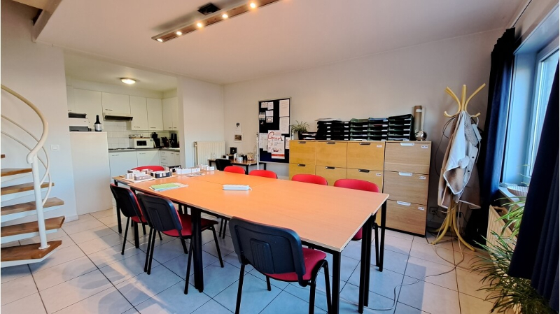 Ruime 4-slaapkamer duplex met Garage te huur in Sint-Andries Brugge - foto 5