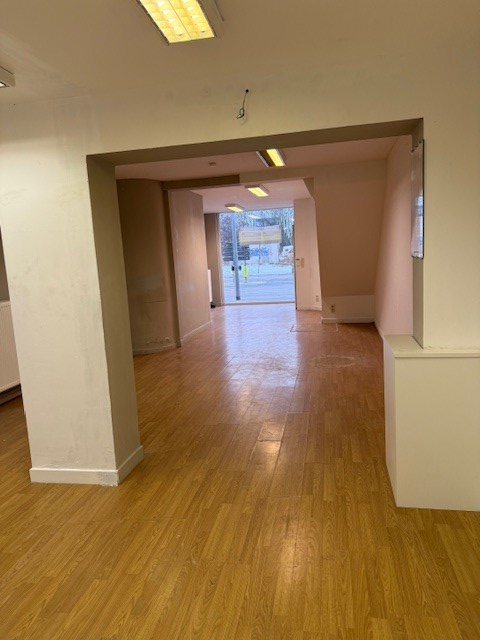 Handelspand te huur in Gentbrugge – Toplocatie, perfect voor retail &amp; horeca - photo 5