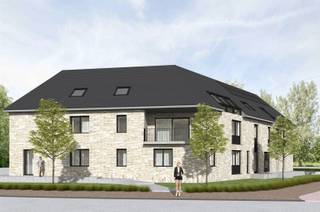 <p><span>Nieuwbouw BEN appartement op de eerste verdieping met 2 slaapkamers voorzien van terras. Aangename living met open keuken. E-peil 20 appartement door uitvoerige isolatie,  warmtepomp met vloerverwarming en zonnepanelen.</span></p><p><span> </span></p>