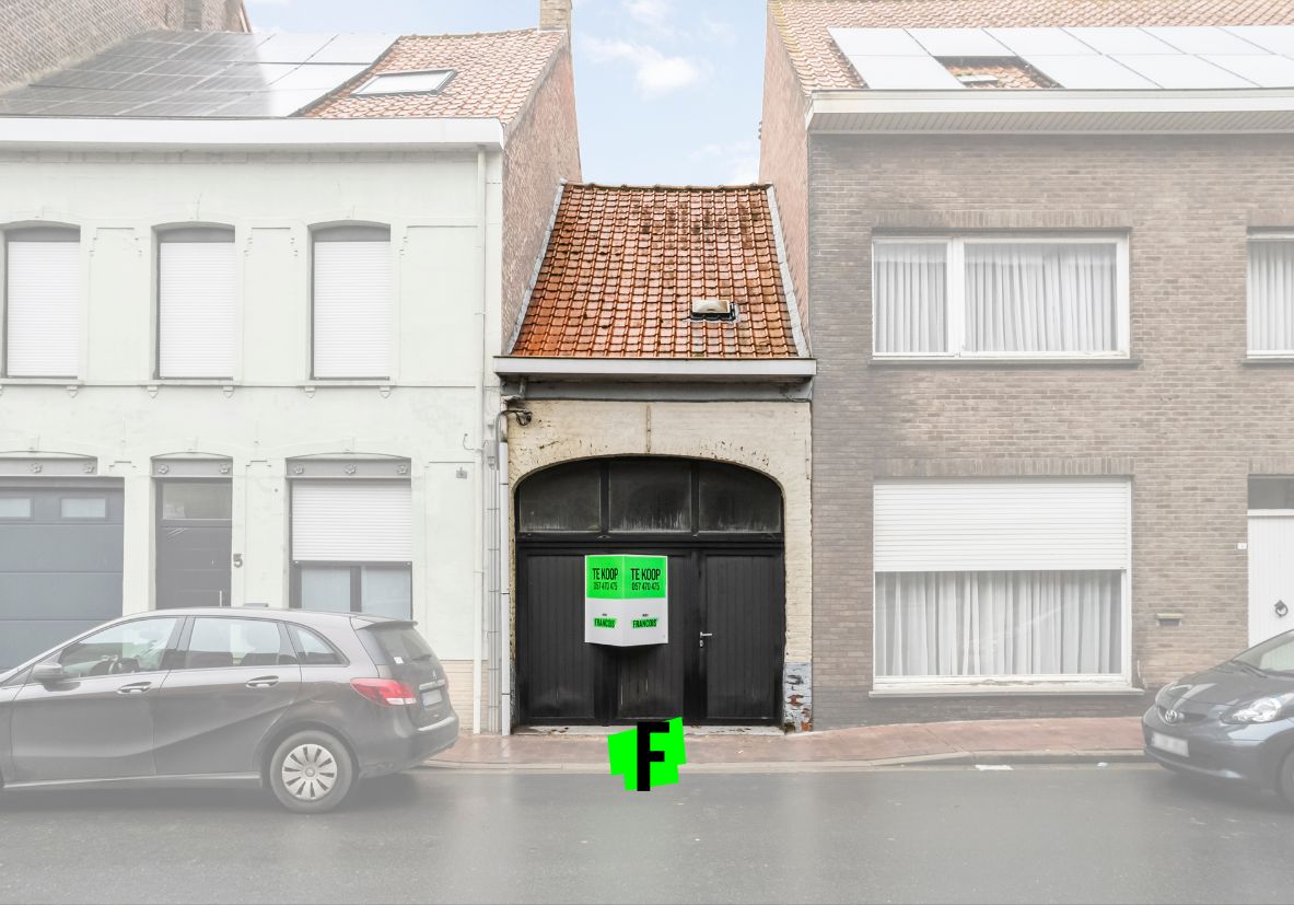 Garage met zolder en tuin in Roesbrugge. - foto 1