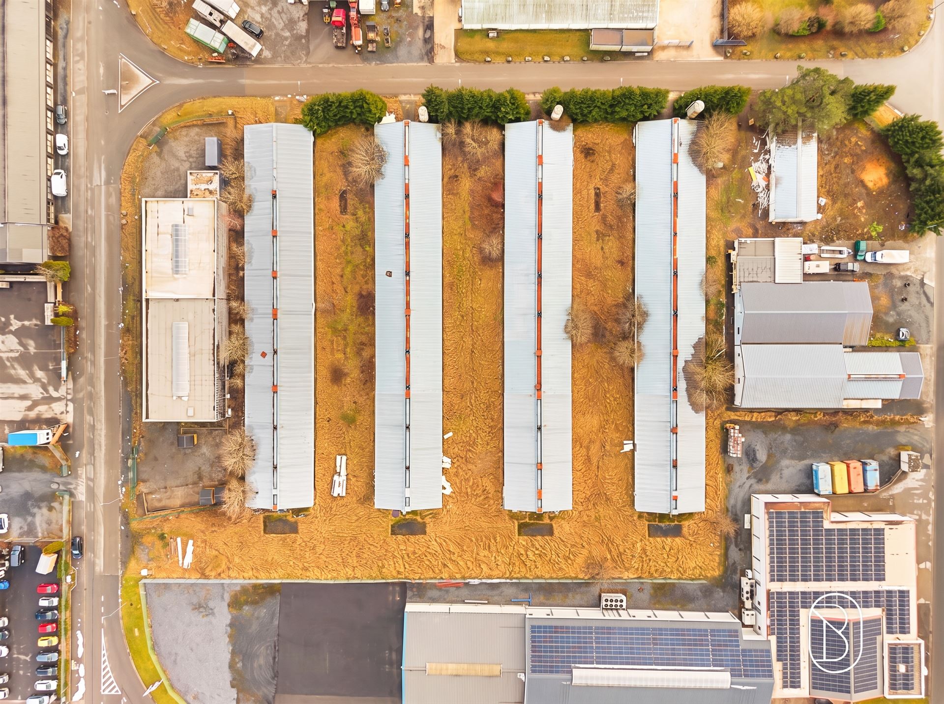 Industriegrond van 10.647m² met potentieel in Bastogne - foto 3