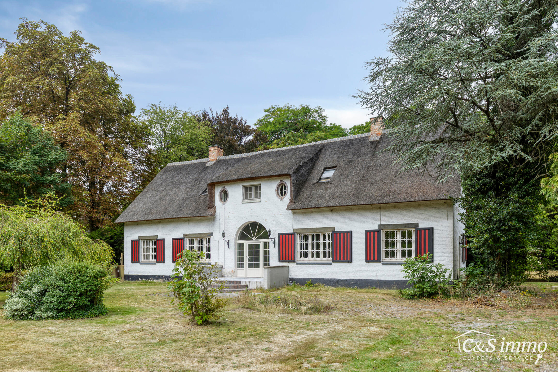 Prachtige hoeve aan park Brasschaat op ca. 2600m² - foto 1