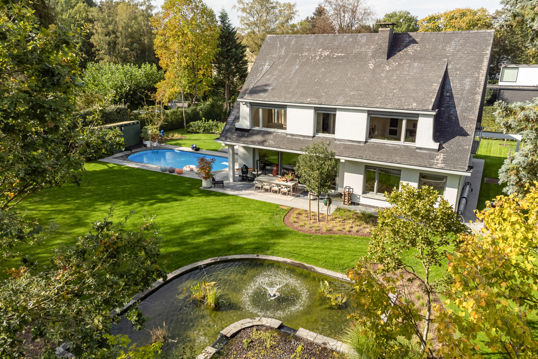 Ruime villa met zwembad op toplocatie in 's Gravenwezel - foto 2