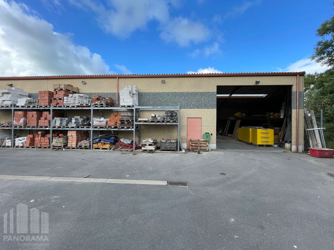 MAGAZIJN MET BUITENRUIMTE TE HUUR IN BLANKENBERGE - foto 4