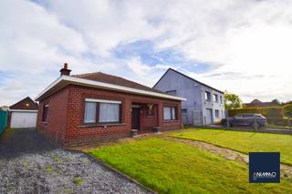 Deze karaktervolle woning bevindt zich in een prachtige, landelijke omgeving, omringd door uitgestrekte velden. Ideaal voor wie houdt van rust,...