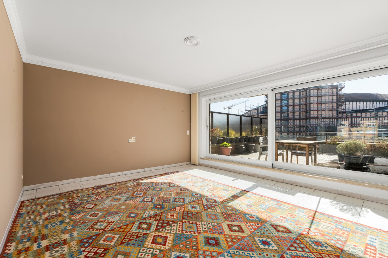APPARTEMENT TRES SPACIEUX ET ENSOLEILLEE A 100 M DE LA DIGUE - photo 1