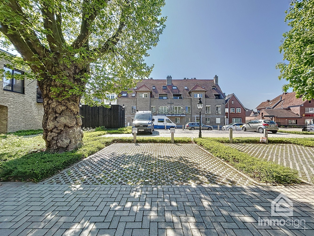 Bovengrondse parkeerplaats P1 residentie De Heerlyckheid in Bocholt - foto 1