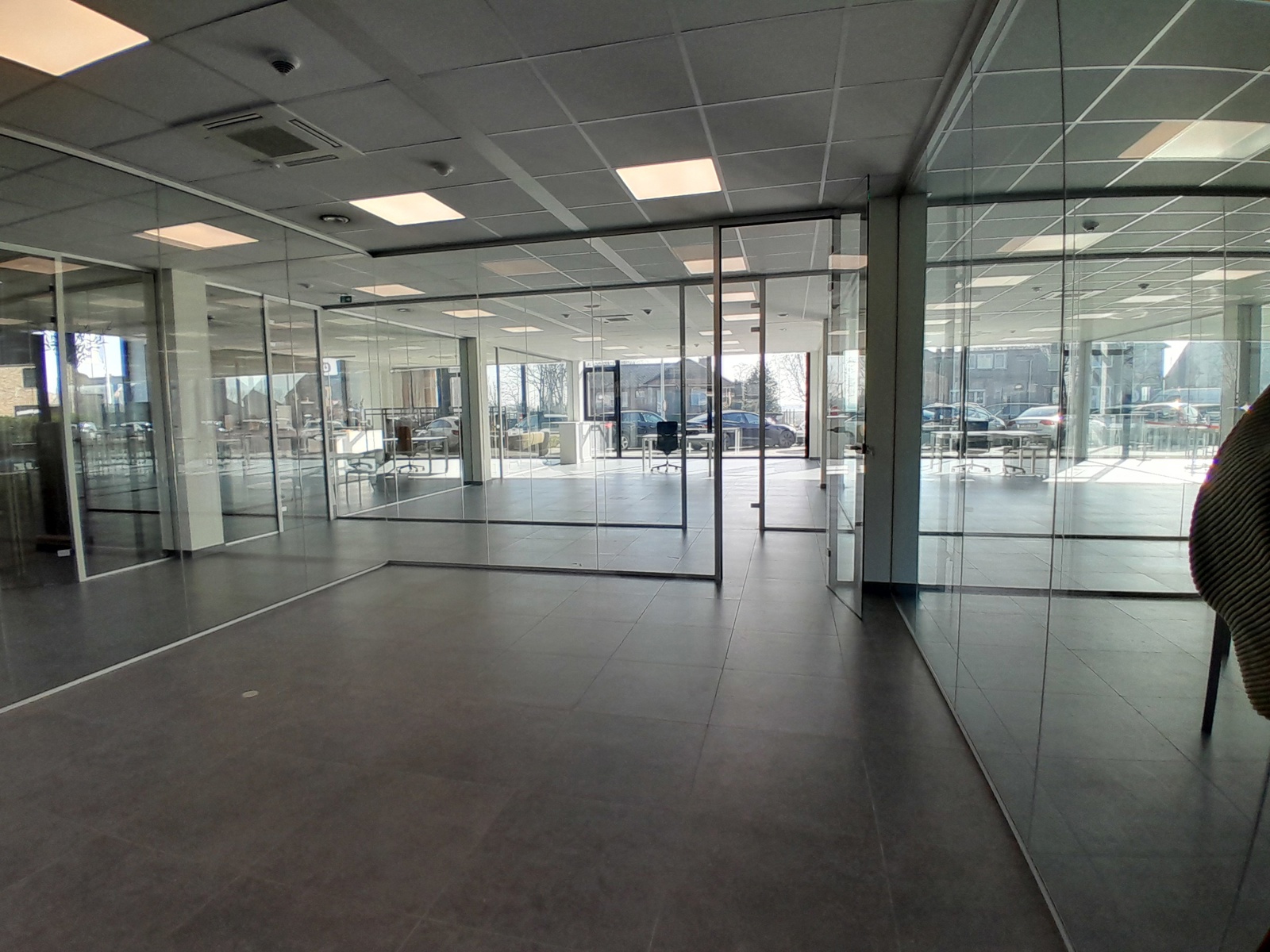 Commercieel te huur in Maaseik - foto 2