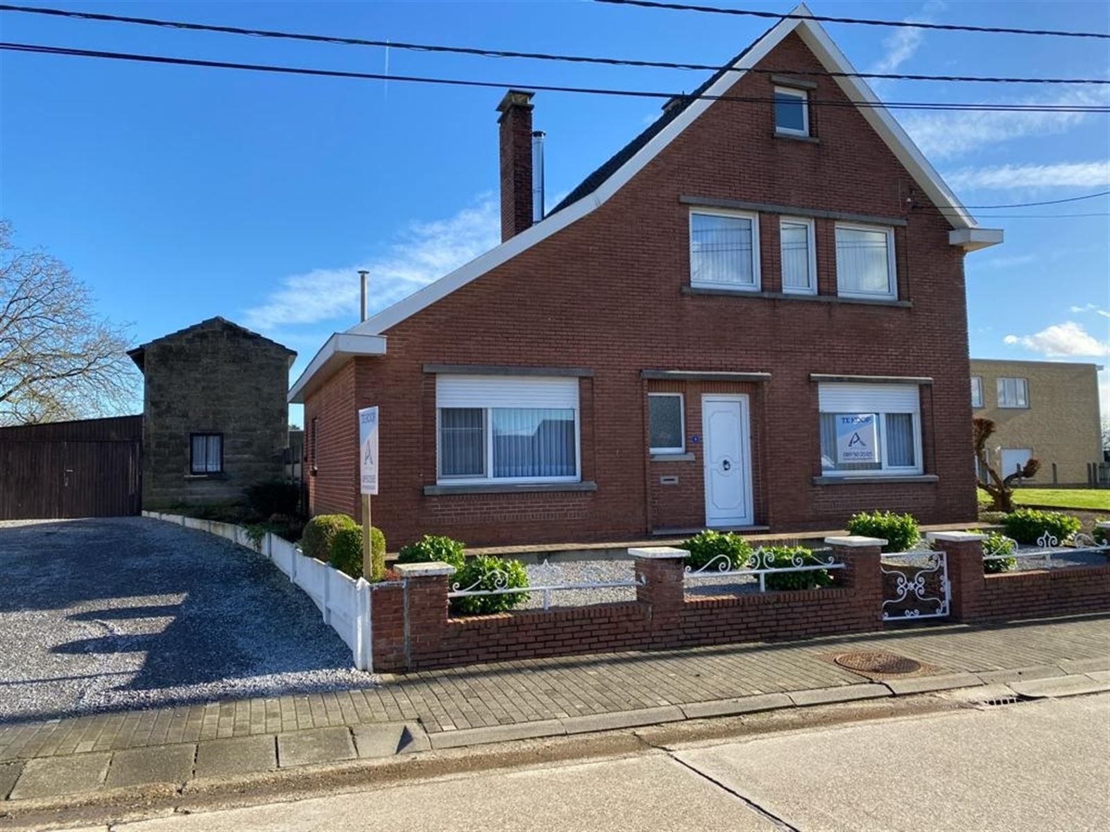 Maison à vendre à Lanaken avec 4 chambres - photo 1