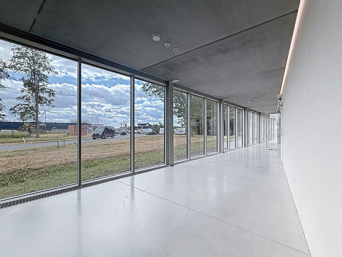 Kantoor te huur (ca. 439 m²) in Lokeren! - foto 5