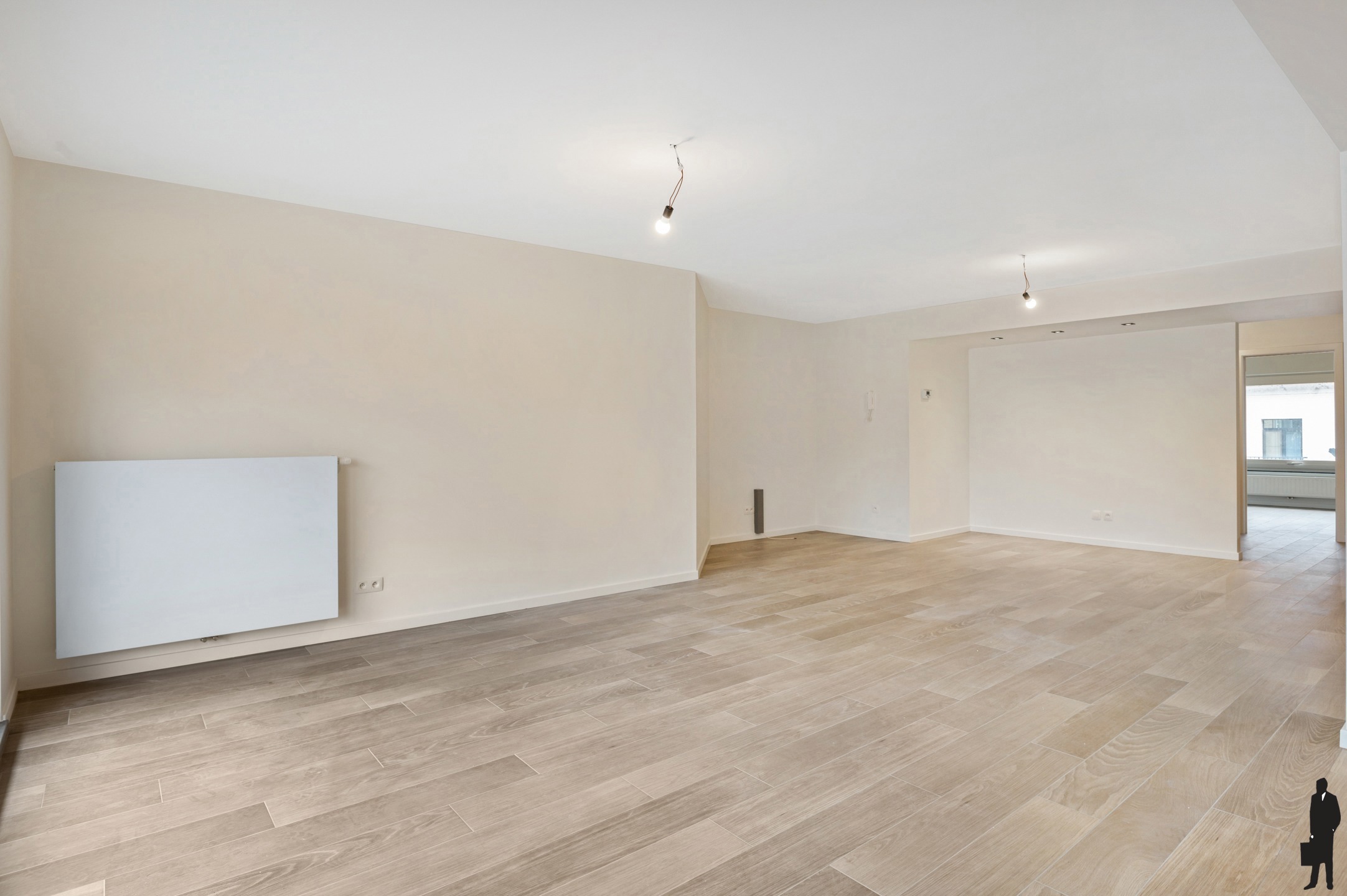 Gerenoveerd appartement met 3 slaapkamers! - foto 5