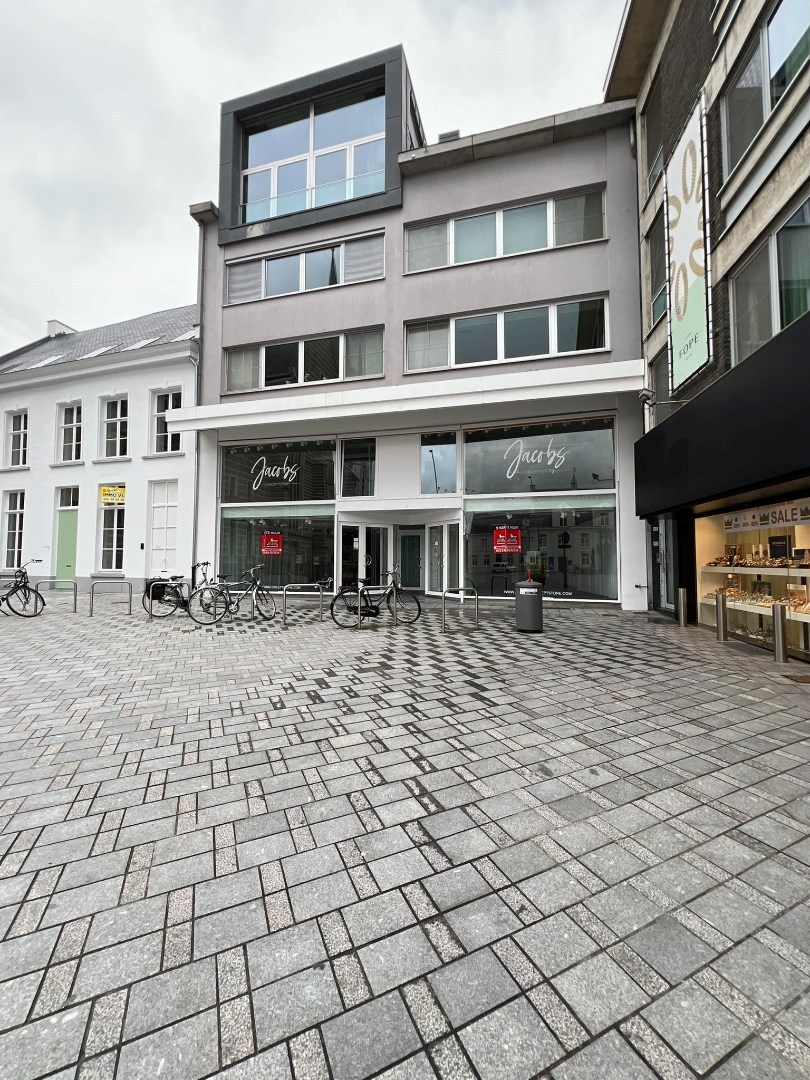 Commercial for rent in Geel - photo 1