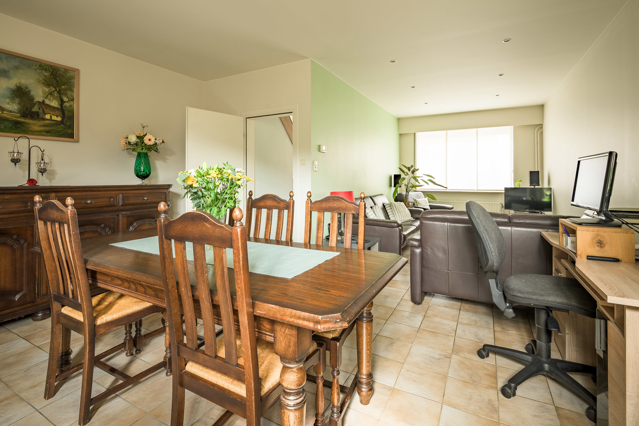 Instapklare woning met 4 (mogelijk 5) slaapkamers in Burcht - foto 5