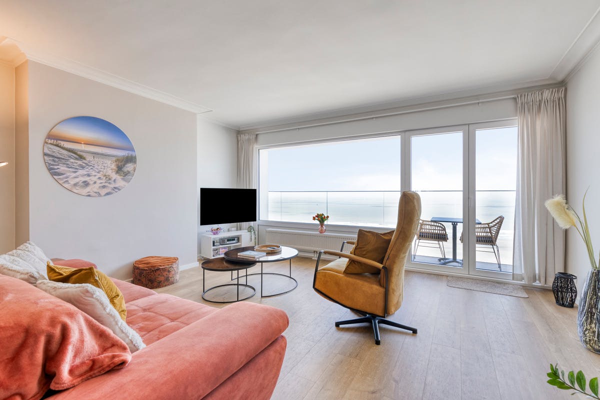 Beautiful apartment for sale on the seafront in Blankenberge - photo 4