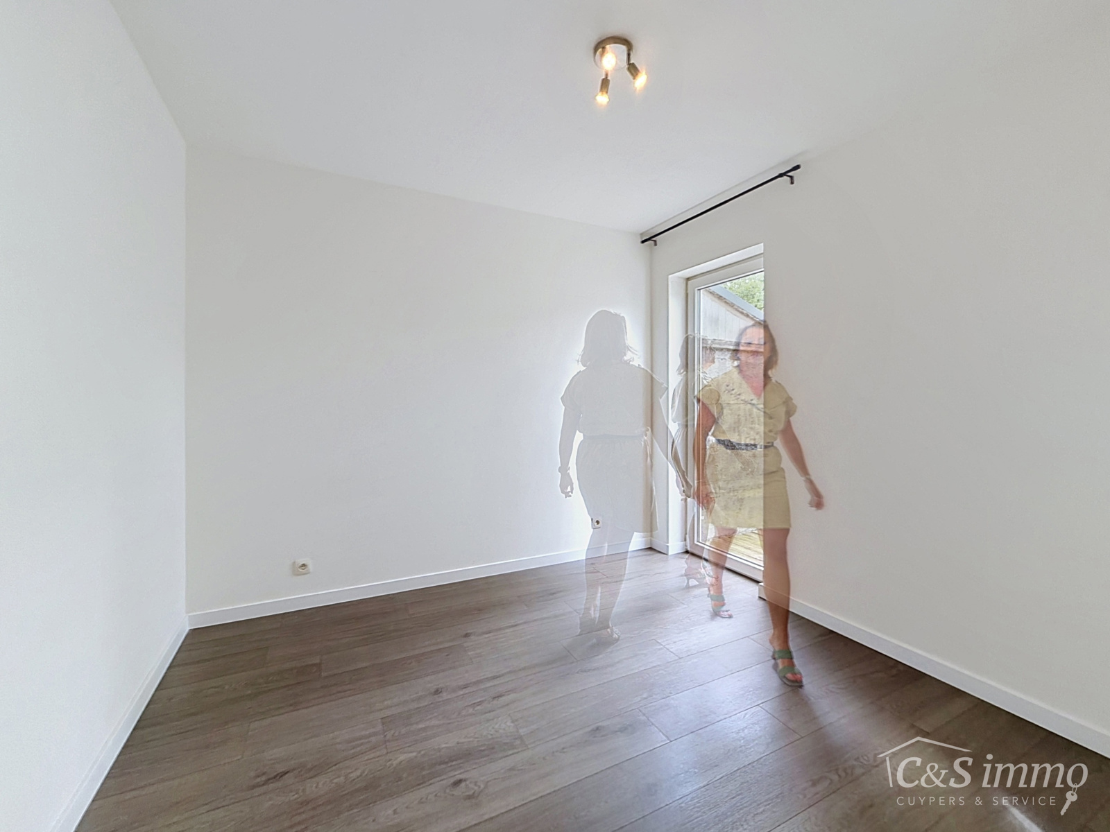 Instapklare woning met tuin opgedeeld in 2 entiteiten - foto 5