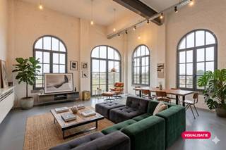 In de bekende en iconische Molens van Ruisbroek, mooie karaktervolle loft van ± 106 m², op de 4de verdieping. De loft biedt:- een inkomhal met...