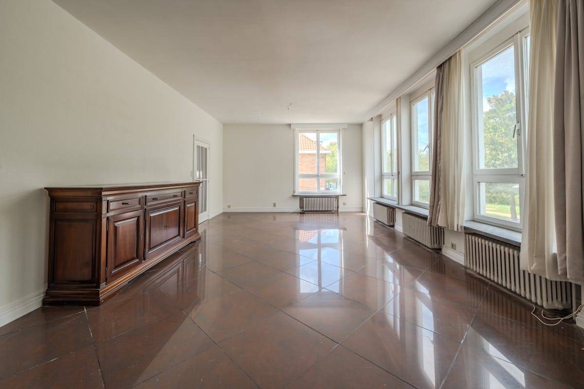 Hoekhuis met veel potentieel te koop te Mariakerke - foto 2