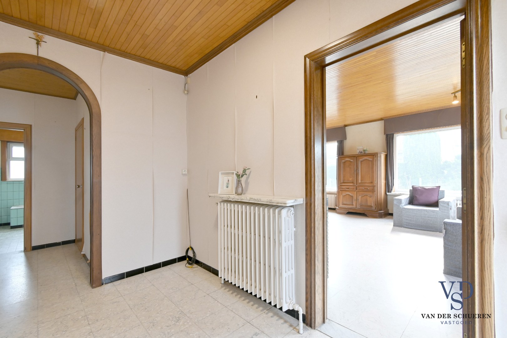 Te renoveren bungalow op een perceel van ca. 2.840 m² - foto 5