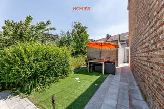 Geen studenten! Deze gezellige woning is gelegen in een zijstraat van de Kapucijnenvoer, op een steenworp van het historisch centrum, het...