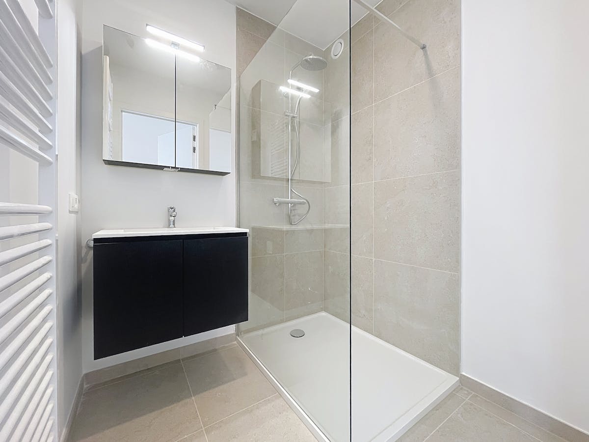 Nieuwbouwappartement + garagebox te huur Oostende - foto 5