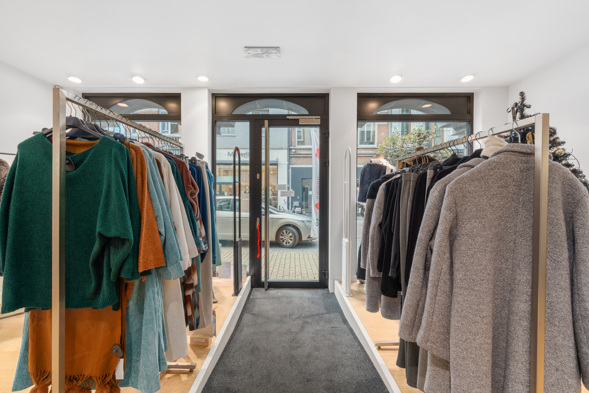 Instapklaar handelspand in centrum Dendermonde - foto 4