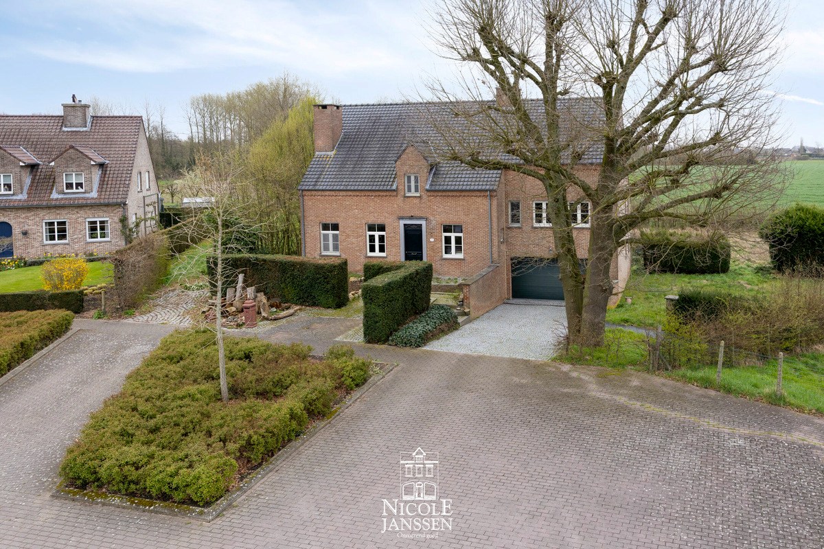 House for sale in Opitter with 4 bedrooms - photo 2