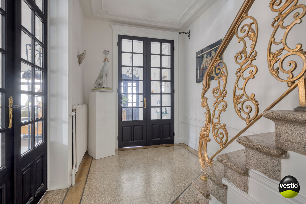 KARAKTERVOL VOLLEDIG GERENOVEERD STATIG HERENHUIS IN CENTRUM VAN TONGEREN. - foto 5