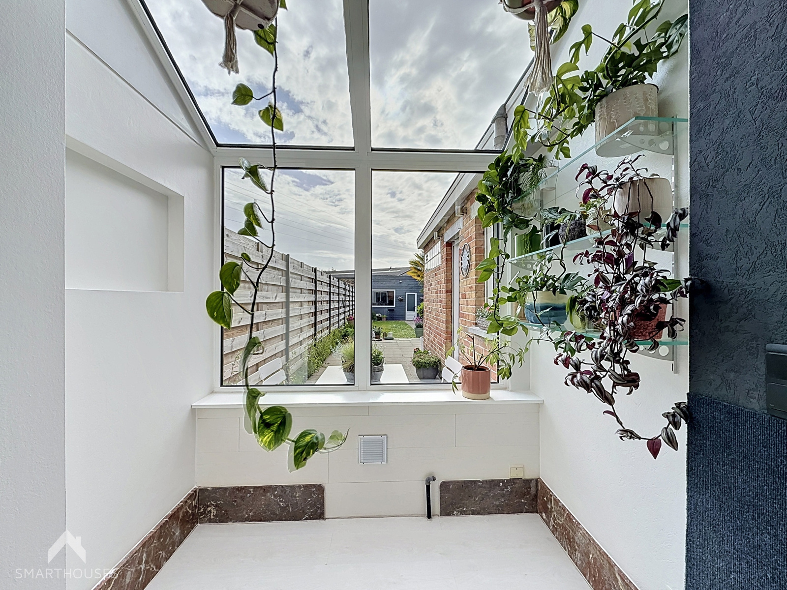 Instapklare woning met 4 slpks, ruime garage en tuin - foto 5