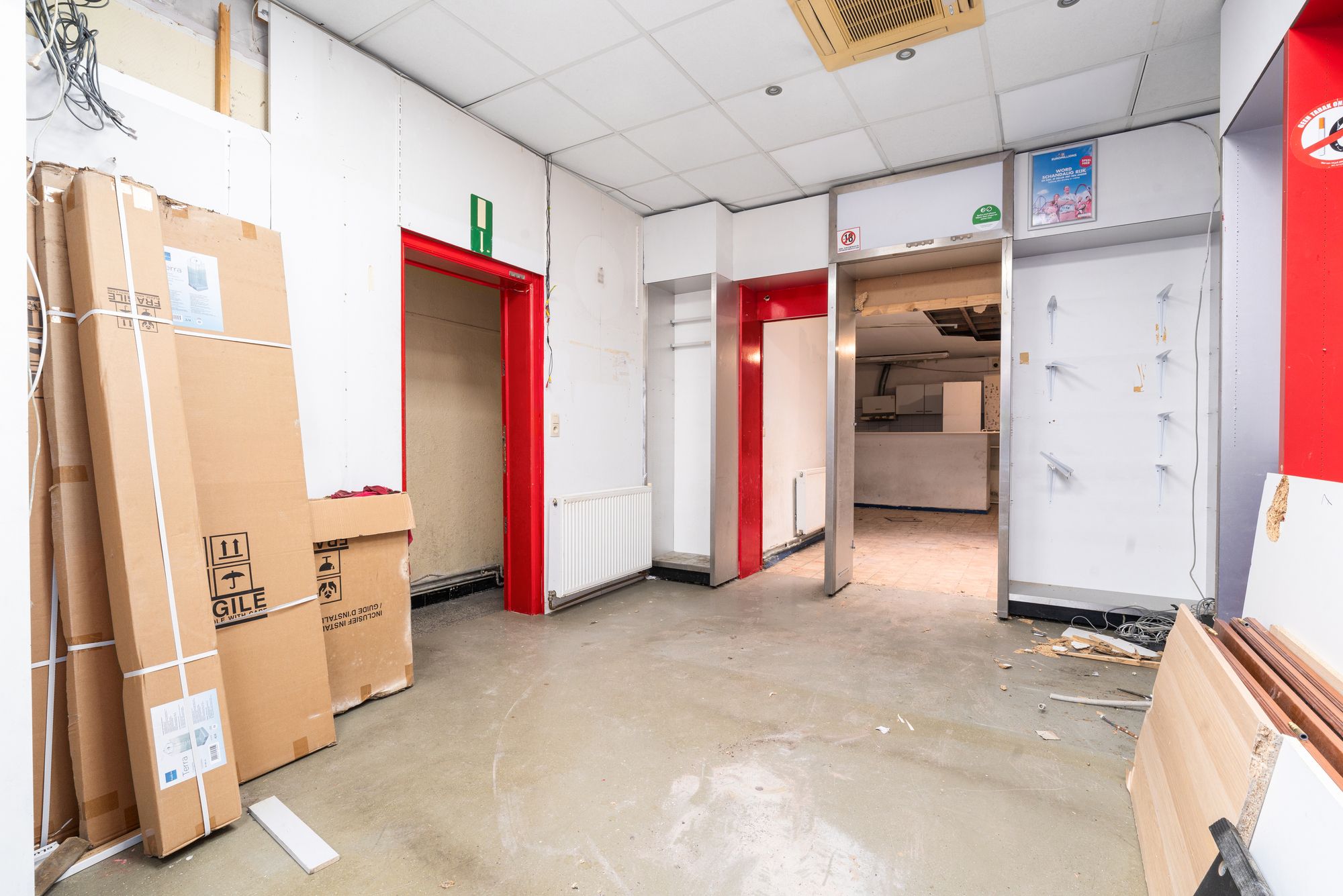 Te renoveren handelszaak met woonentiteit te koop in Gent - foto 4