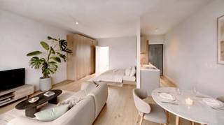 <p><span><strong>Woluwe-Saint-Lambert</strong></span> - Ce studio du projet Kerodia constitue une opportunité d’investissement idéale pour les acquéreurs à la recherche de tranquillité et de sécurité. Situé à Woluwe-Saint-Lambert, dans un quartier à forte demande locative, il est éligible à notre Pack Serenity, une offre exclusive dédiée aux investisseurs.</p>
<p>Le studio bénéficie d’un agencement fonctionnel, de finitions contemporaines et de performances énergétiques élevées, répondant parfaitement aux attentes du marché locatif actuel.</p>
<p>Le Pack Serenity comprend une gestion locative complète pendant 3 ans, ainsi qu’un loyer et un rendement garantis, indépendamment de la situation locative du bien. De nombreux frais et interventions sont également inclus, tels que les frais d’agence de mise en location. Profitez ainsi d’un accompagnement personnalisé tout au long de la période de garantie.</p>
<p>Grâce à cette formule clé en main, vous investissez sans souci, avec une visibilité claire sur vos revenus et une gestion entièrement prise en charge. Idéal pour les investisseurs à la recherche d’un rendement stable et sécurisé à travers un actif immobilier tangible. Un placement rare, idéal pour diversifier son patrimoine en toute sérénité.</p>
<p>Vendu sous droits d’enregistrement (12,5 %) sur le terrain et TVA sur la construction. Surfaces et visuels donnés à titre indicatif. Contactez-nous pour plus d’informations ou pour découvrir les conditions détaillées du Pack Serenity.</p>