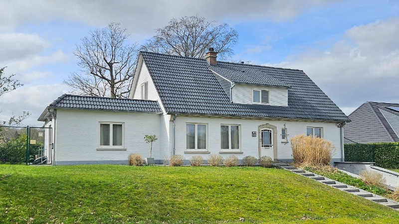 Villa van 262m² op 12 are met uitzicht over vallei 'Schoonzicht' - photo 1