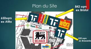 Commercieel gebouw te huur, gelegen op het beste stuk van het gerenoveerde Retail Park « Roosevelt Center » In de directe omgeving van...