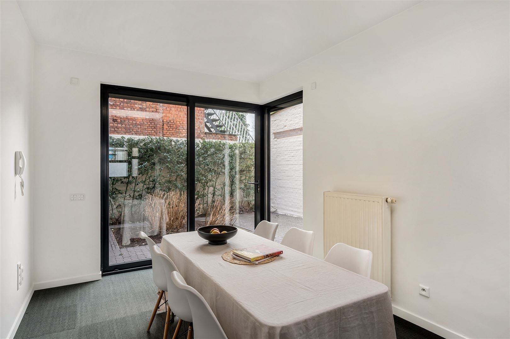 Uitzonderlijk herenhuis volledig gerenoveerd - foto 4