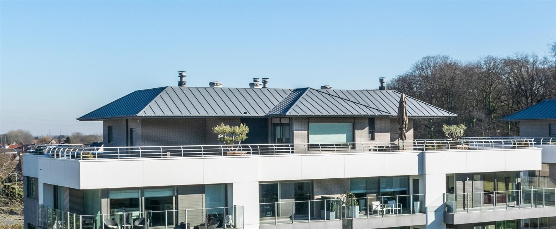 EXCLUSIEVE PENTHOUSE OP PRIVAAT DOMEIN - foto 1