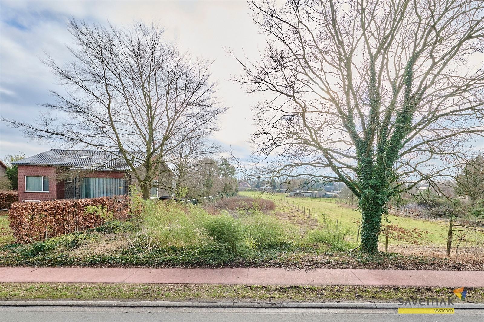 Ruim rustig gelegen perceel voor open bebouwing - foto 4