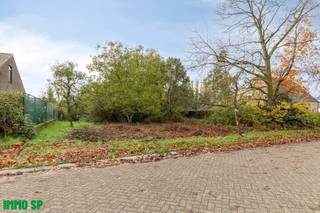 Land for sale in Olen